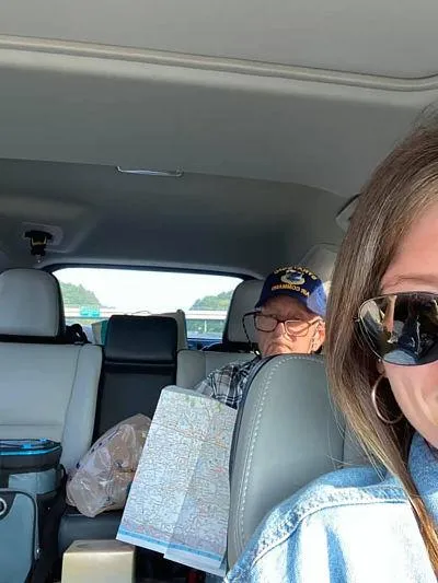 84-річний чоловік відправився у довгу подорож, щоб зробити сюрприз старшій сестрі 84-річний чоловік відправився у довгу подорож, щоб зробити сюрприз старшій сестрі