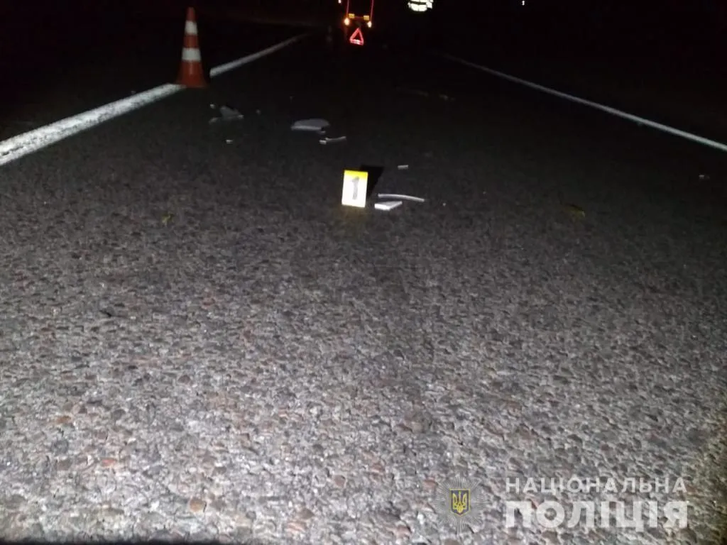 На Львівщині вантажівка на смерть збила чоловіка На Львівщині вантажівка на смерть збила чоловіка