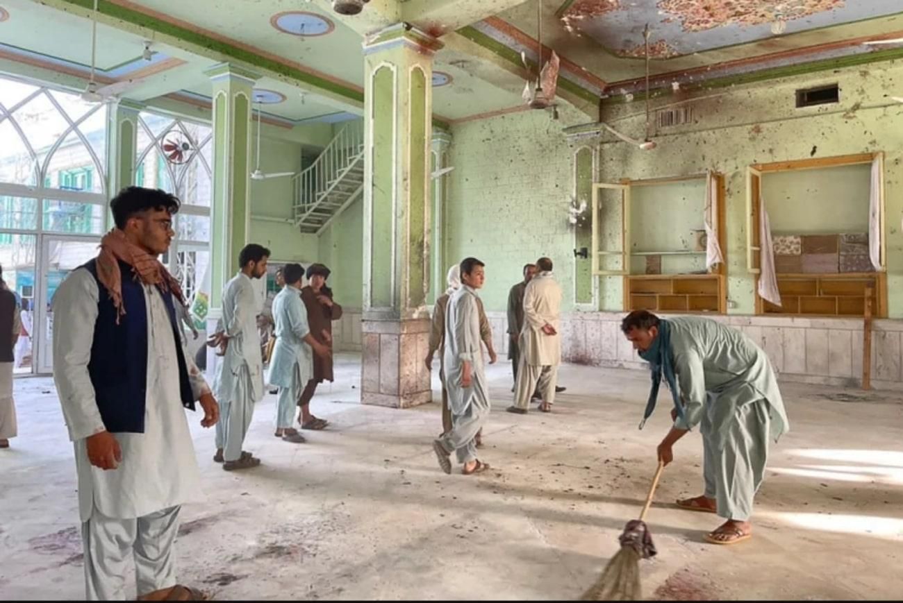 Взрыв в мечети в Афганистане: число погибших возросло вдвое
