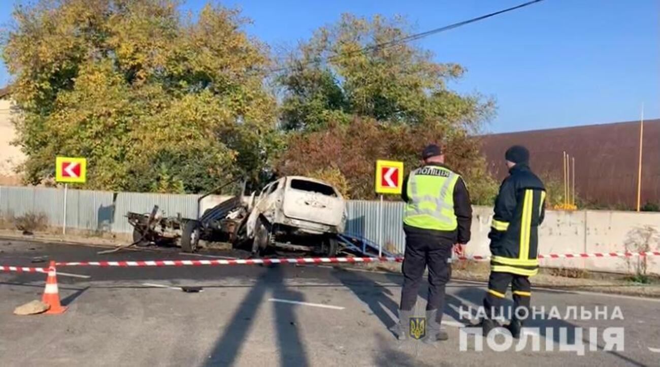 Загинули патрульний, військовий та двоє молодих дівчат: подробиці жахливої ДТП на Закарпатті - Україна новини - 24 Канал