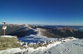 У Карпатах вже ніби перші замети: на високогір'ї випав сніг
