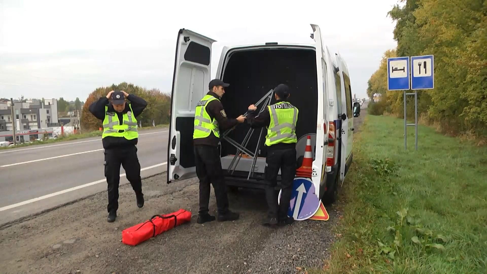 Патрульна лабораторія: українські дороги ретельно обстежують напередодні зими - Україна новини - 24 Канал Патрульна лабораторія: українські дороги ретельно обстежують напередодні зими - Україна новини - 24 Канал
