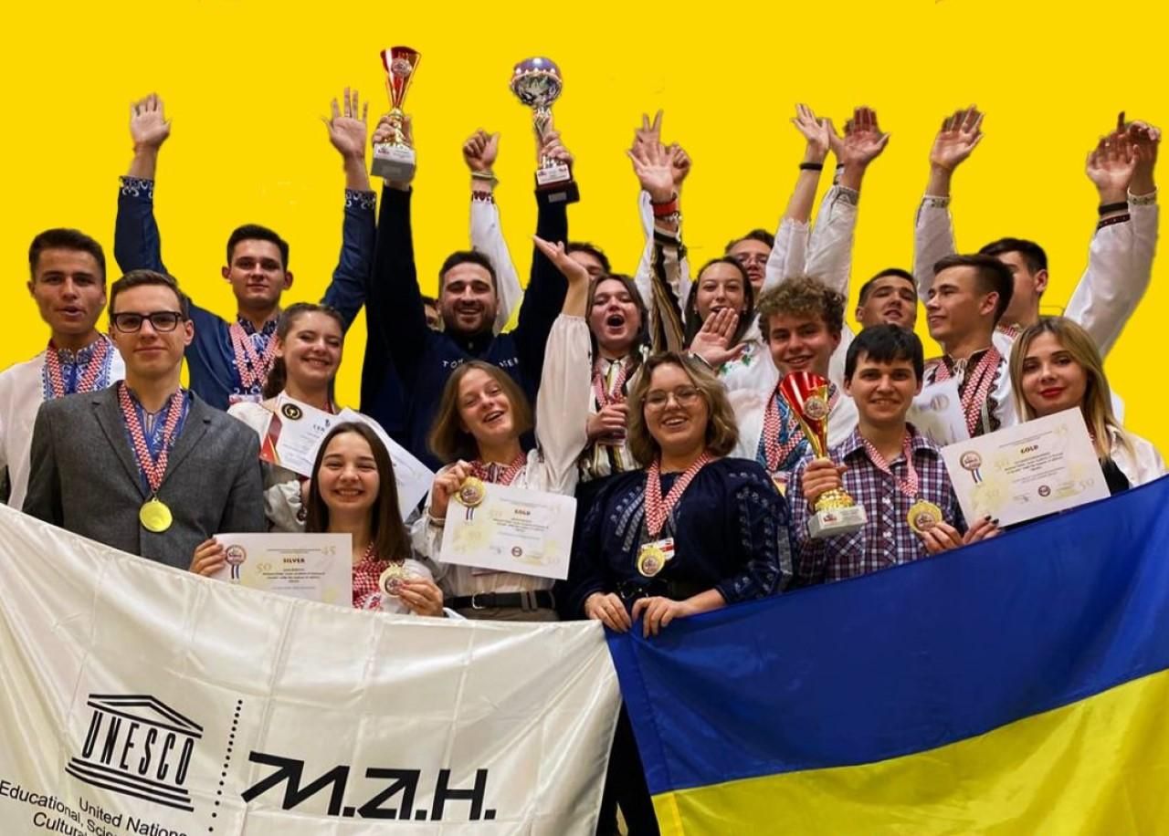 Українські школярі та студенти здобули 20 нагород на Міжнародному шоу INOVA 2021 - Україна новини - Освіта