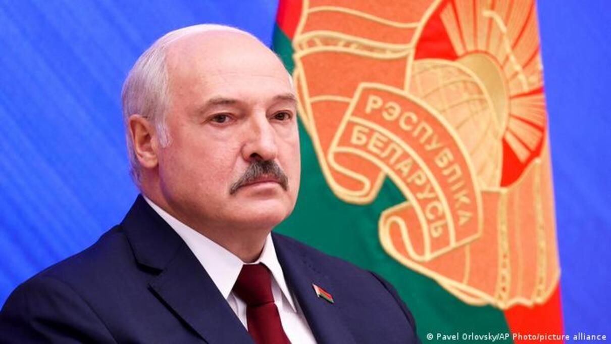 Лукашенко готує силовиків до ймовірного перевороту: коли він чекає на революцію - 24 Канал