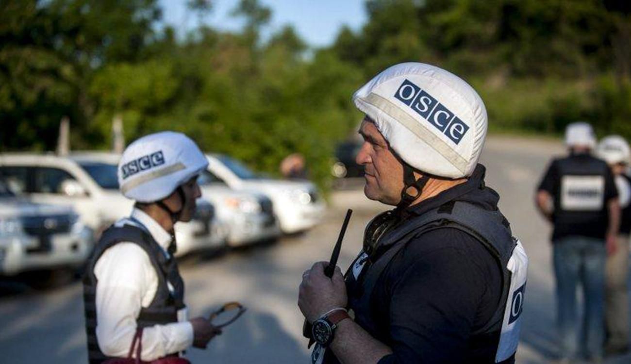 Роздування конфлікту чи тероризм: що відомо про взяття у заручники членів місії ОБСЄ - Новини Росії і України - 24 Канал Роздування конфлікту чи тероризм: що відомо про взяття у заручники членів місії ОБСЄ - Новини Росії і України - 24 Канал