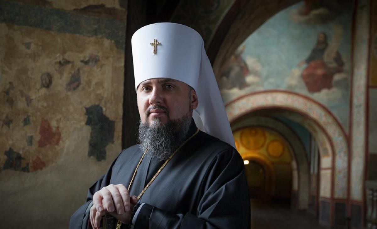 "Мать" – здесь, а вы даже не "мачеха", вы – "дочка", – Епифаний обратился к России
"Мать" – здесь, а вы даже не "мачеха", вы – "дочка", – Епифаний обратился к России