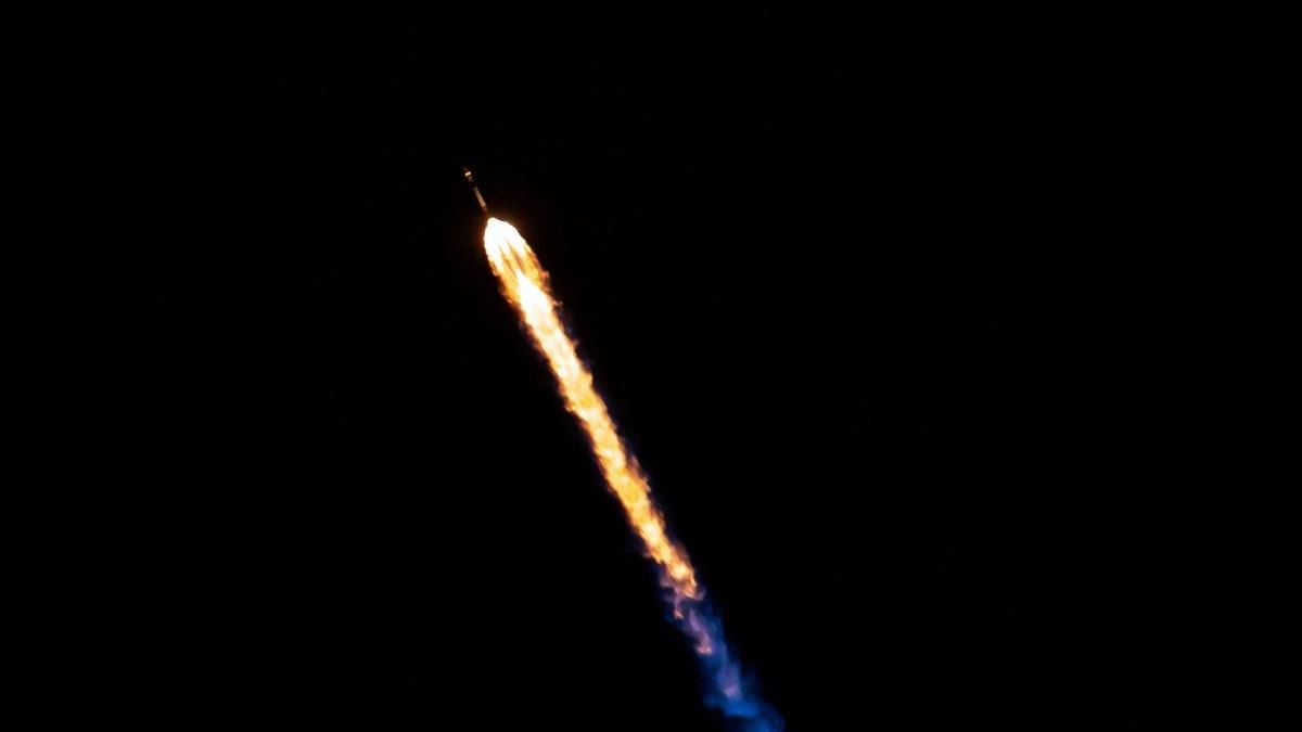 Китай испытал мощную гиперзвуковую ракету: американская разведка о ней не знала Китай испытал мощную гиперзвуковую ракету: американская разведка о ней не знала