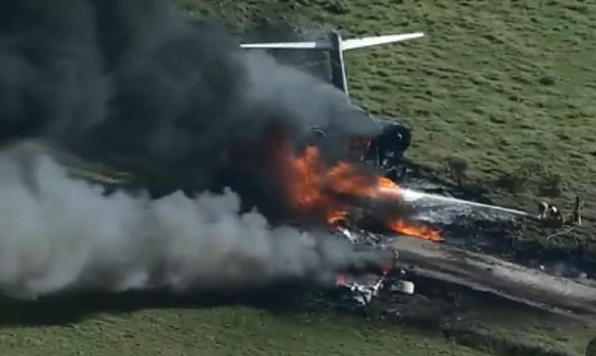 У Техасі розбився пасажирський літак: на борту було понад 20 людей, вони дивом вижили - 24 Канал У Техасі розбився пасажирський літак: на борту було понад 20 людей, вони дивом вижили - 24 Канал