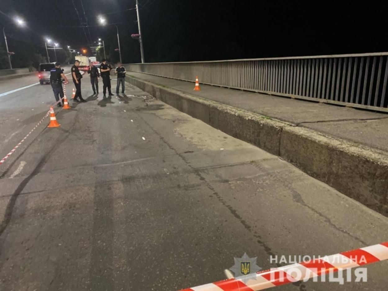 На Львівщині чоловіка переїхали вантажівка та легковик - Новини Львова - Львів На Львівщині чоловіка переїхали вантажівка та легковик - Новини Львова - Львів