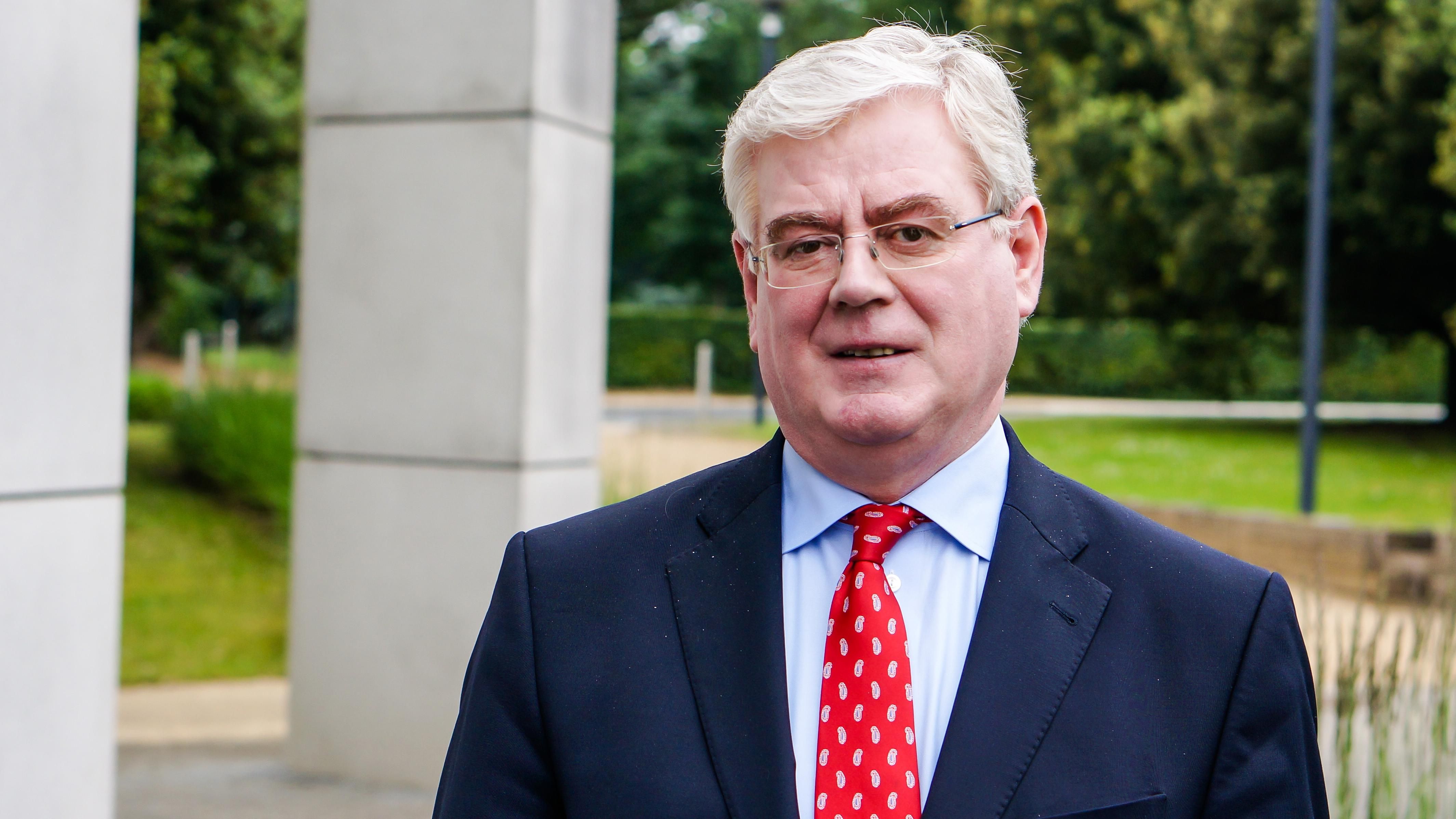 ЕС выделит дополнительные 3,5 миллиона помощи для жителей Донбасса ЕС выделит дополнительные 3,5 миллиона помощи для жителей Донбасса