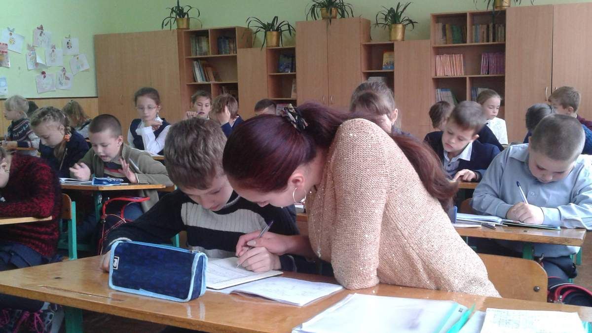 Як працевлаштувати асистента вчителя у групах подовженого дня: роз’яснення МОН - Україна новини - Освіта