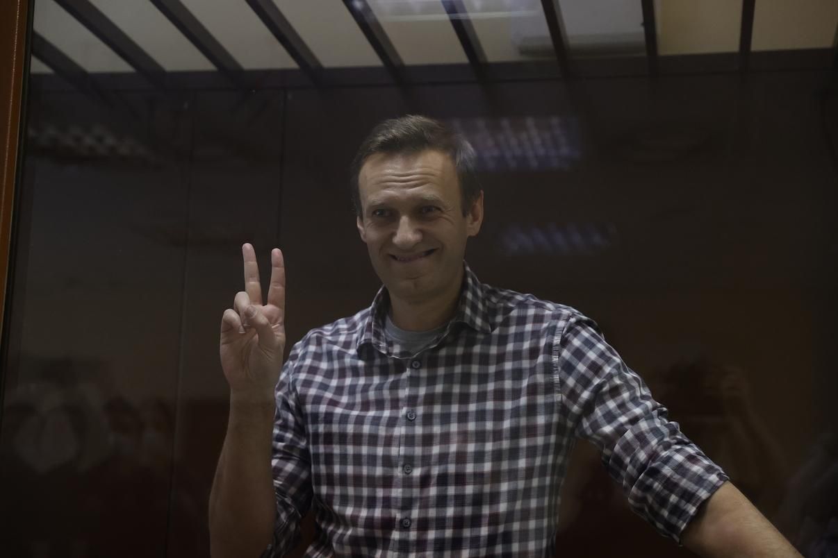 Европарламент присудил Навальному премию имени Сахарова Европарламент присудил Навальному премию имени Сахарова