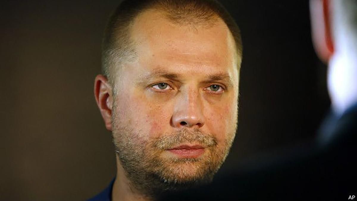 Депутат Госдумы и экс-главарь боевиков признал, что на Донбассе "российские войска" Депутат Госдумы и экс-главарь боевиков признал, что на Донбассе "российские войска"