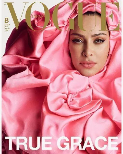 Кім Кардашян для обкладинок глянцю Vogue