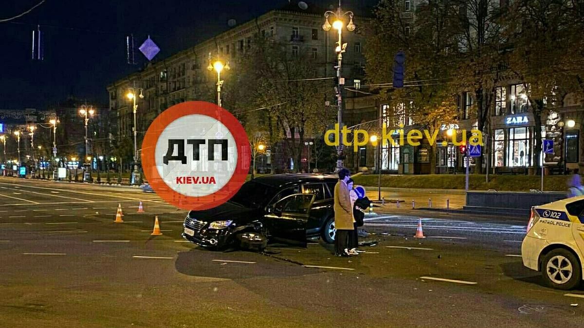 В центре Киева в масштабном ДТП столкнулись водители-иностранцы