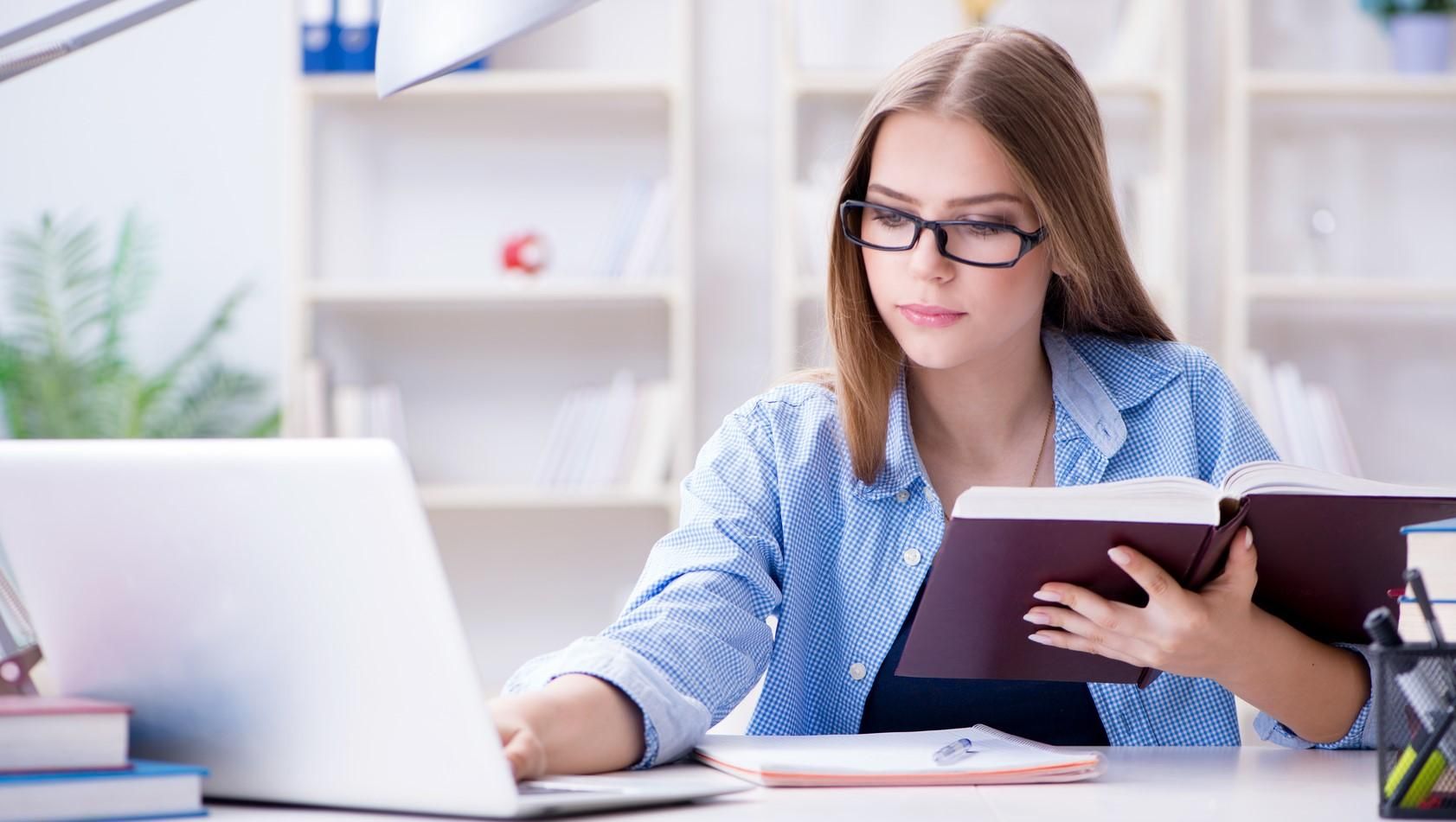 МОН советует вузам и колледжам перейти на дистанционку на три недели: даты МОН советует вузам и колледжам перейти на дистанционку на три недели: даты