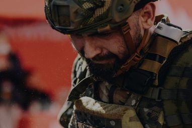 З вдячністю у серці: українцям пропонують надіслати листівку військовим 