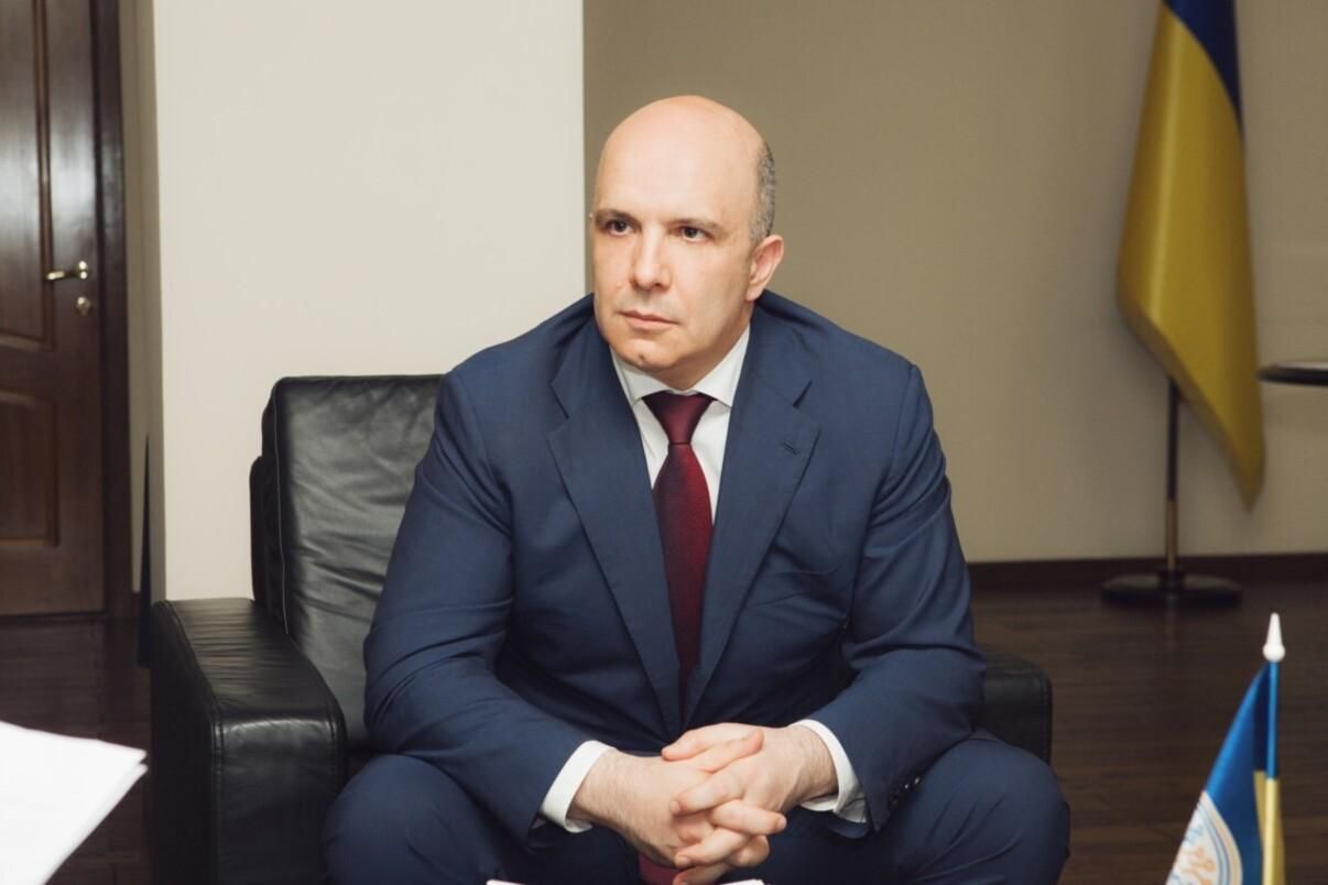 Подчинился СНБО, – министр Абрамовский объяснил, почему написал заявление об отставке