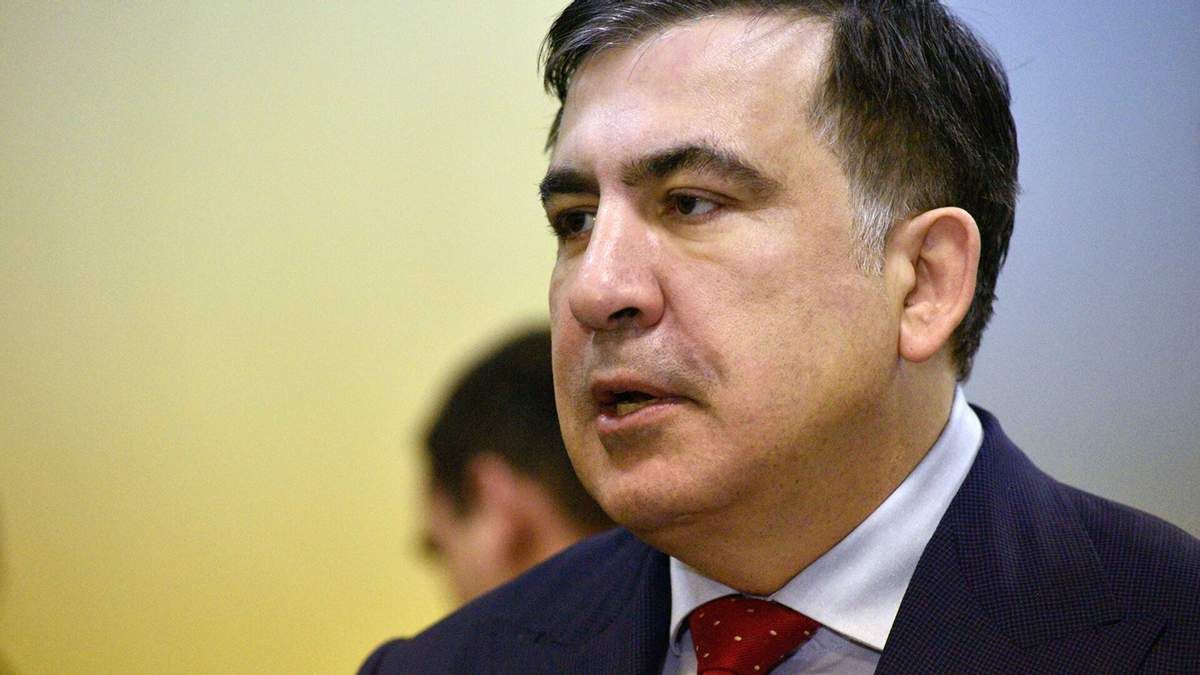 Саакашвили сделали переливание крови "в полевых условиях"