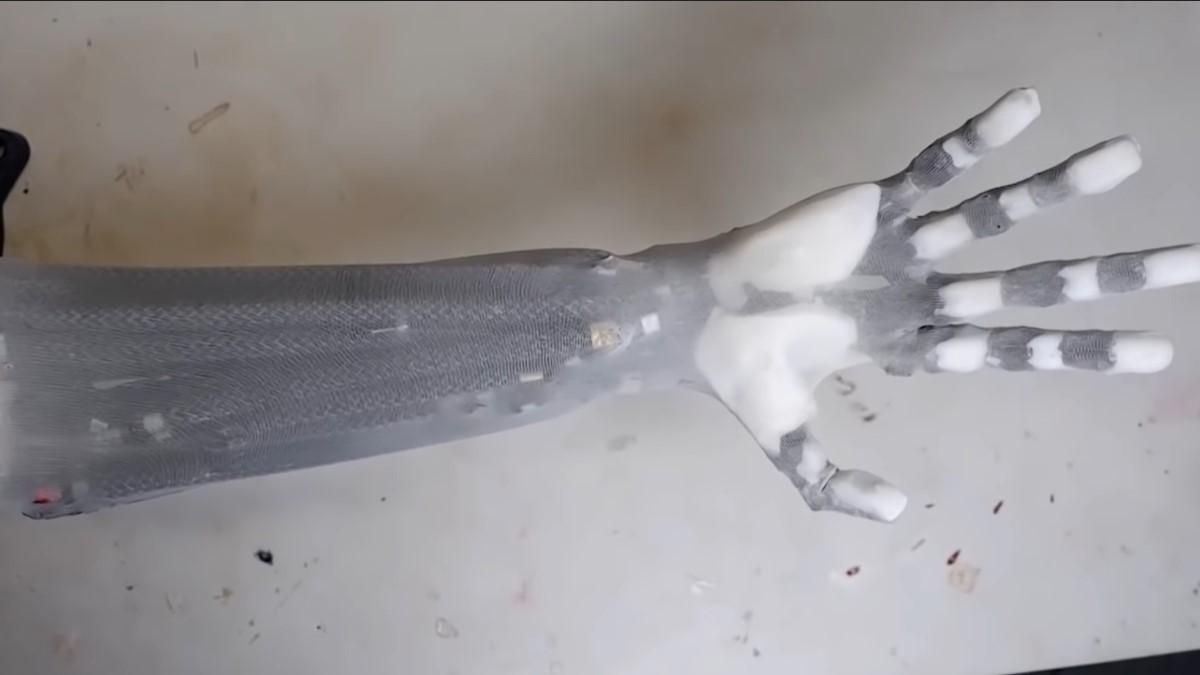 Інженери Automaton Robotics створили прототип гідравлічної роборуки з м'язами та сухожиллями - Новини технологій - Техно Інженери Automaton Robotics створили прототип гідравлічної роборуки з м'язами та сухожиллями - Новини технологій - Техно