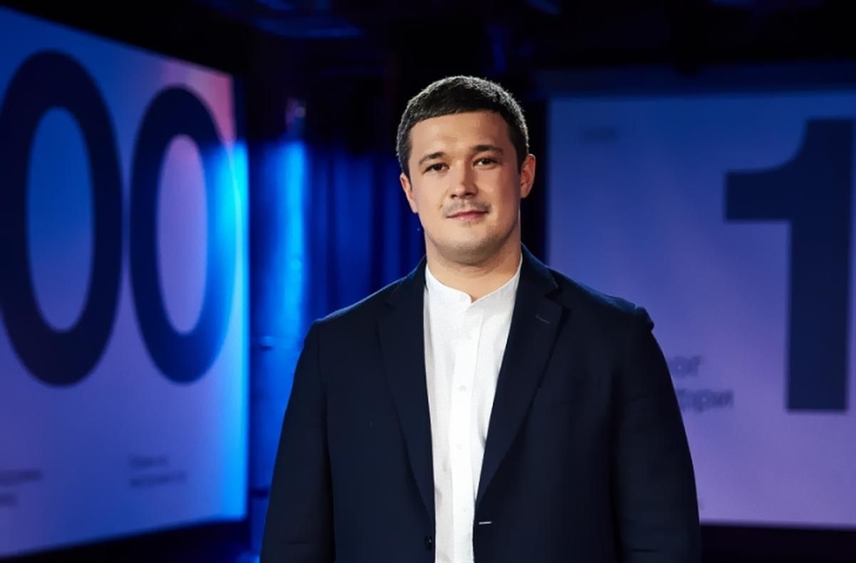 Михаил Федоров прокомментировал информацию о появлении фейкового приложения "Дия" Михаил Федоров прокомментировал информацию о появлении фейкового приложения "Дия"