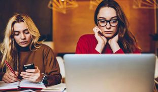 В яких областях університети перейшли на дистанційку, а в яких – навчають очно