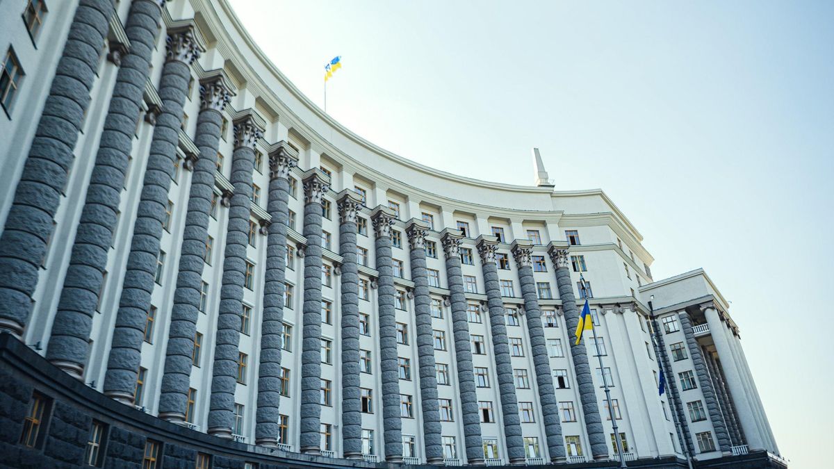 Кому з українських міністрів не загрожує звільнення - 24 Канал