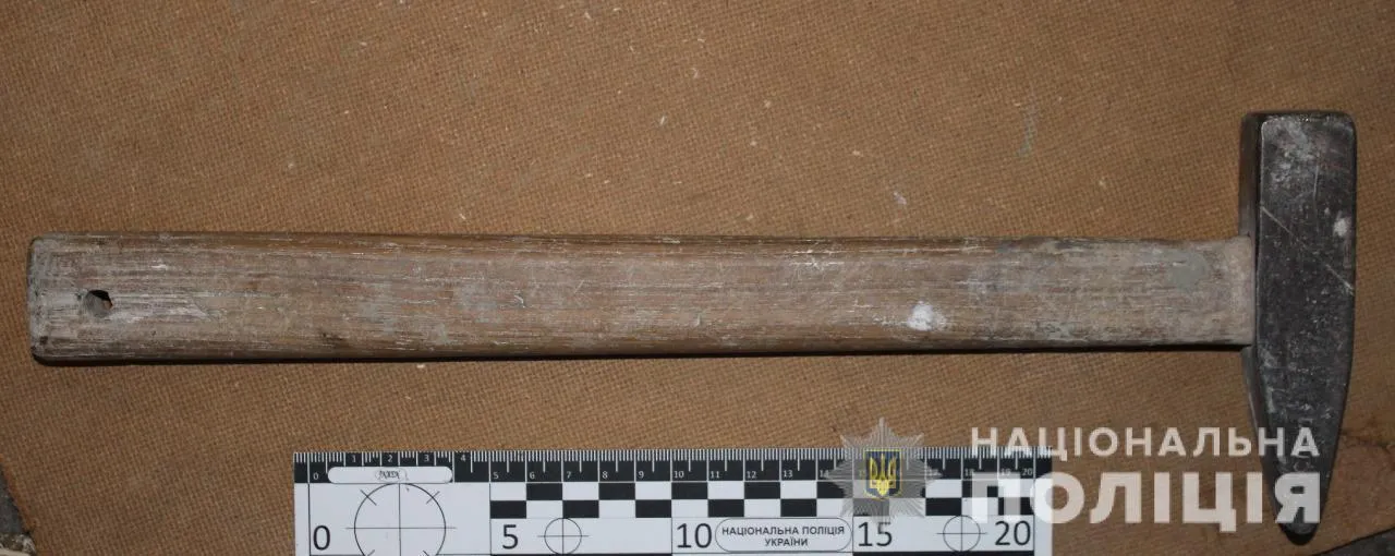 В Одесі продавець овочів побив чоловіка молотком В Одесі продавець овочів побив чоловіка молотком