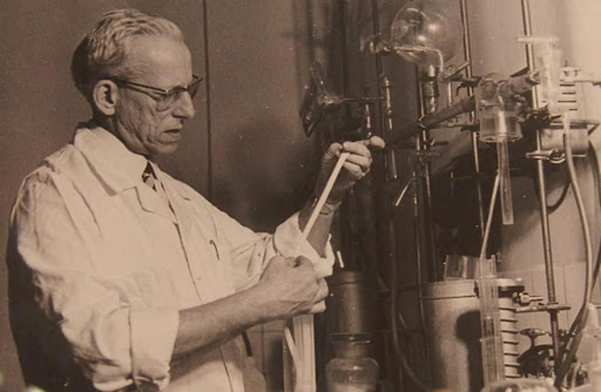 Отто Віхтерле – хто це та чому Google присвятив йому дудл Отто Віхтерле – хто це та чому Google присвятив йому дудл