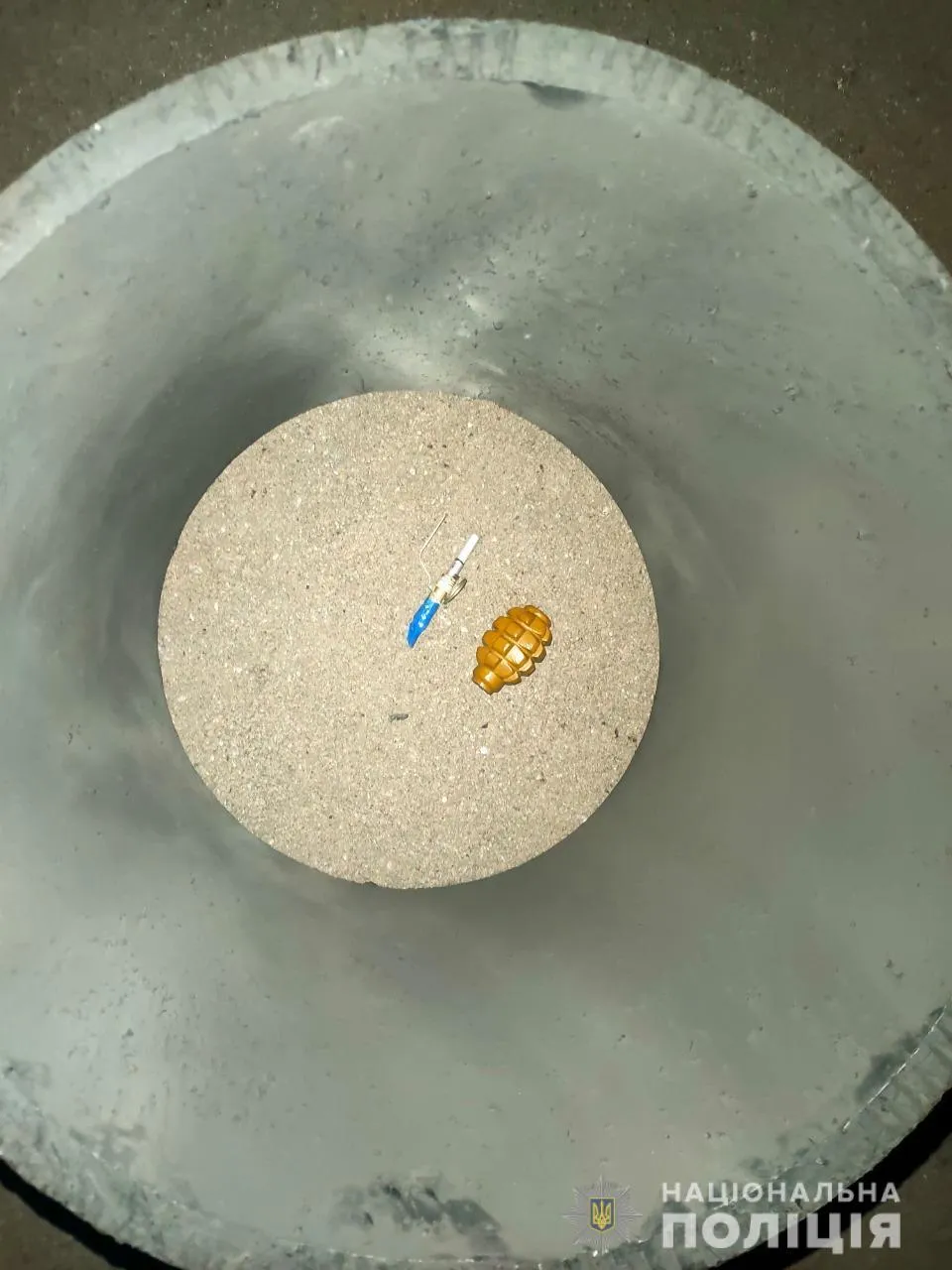 У Харкові ветеран погрожував дічині гранатою У Харкові ветеран погрожував дічині гранатою