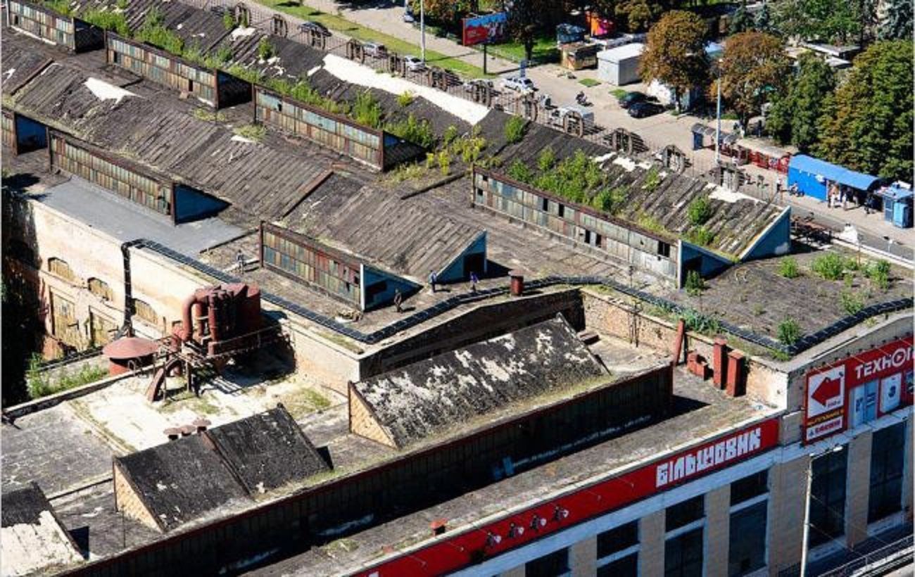 Майже не торгувалися і вклалися у 10 хвилин: завод "Більшовик" пішов з молотка кіпрському офшору - Новини Києва - Київ Майже не торгувалися і вклалися у 10 хвилин: завод "Більшовик" пішов з молотка кіпрському офшору - Новини Києва - Київ