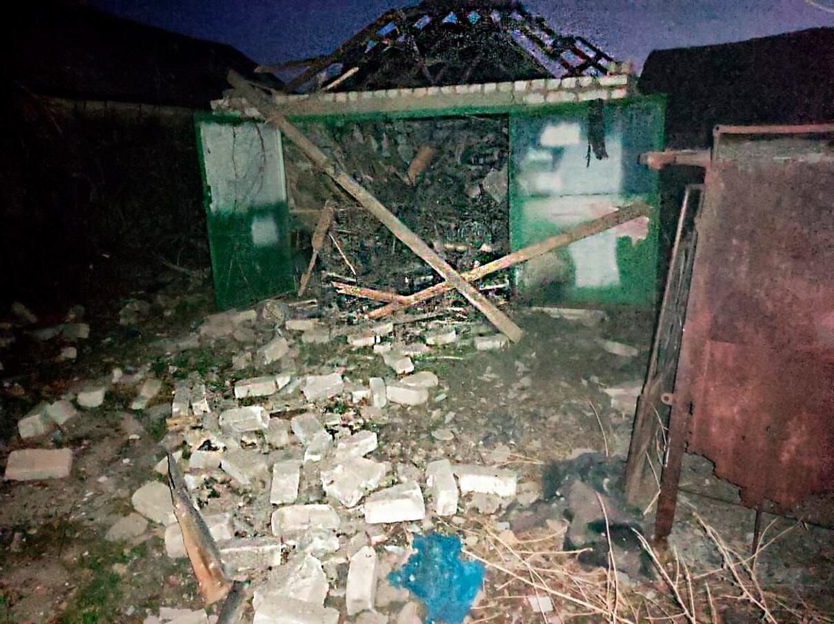 Окупанти відкрили вогонь по населених пунктах на Луганщині: фото обстрілів - ООС новини - 24 Канал Окупанти відкрили вогонь по населених пунктах на Луганщині: фото обстрілів - ООС новини - 24 Канал