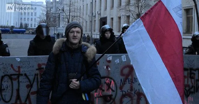 Денис Івашин Денис Івашин