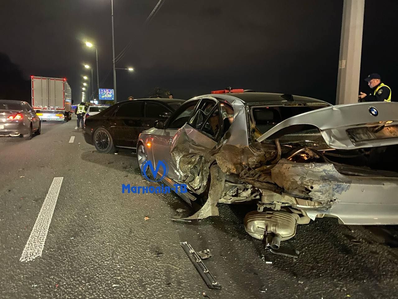 У Києві на одному місці сталось одразу дві ДТП: травмовані пасажири автобуса - Новини Києва сьогодні - Київ У Києві на одному місці сталось одразу дві ДТП: травмовані пасажири автобуса - Новини Києва сьогодні - Київ