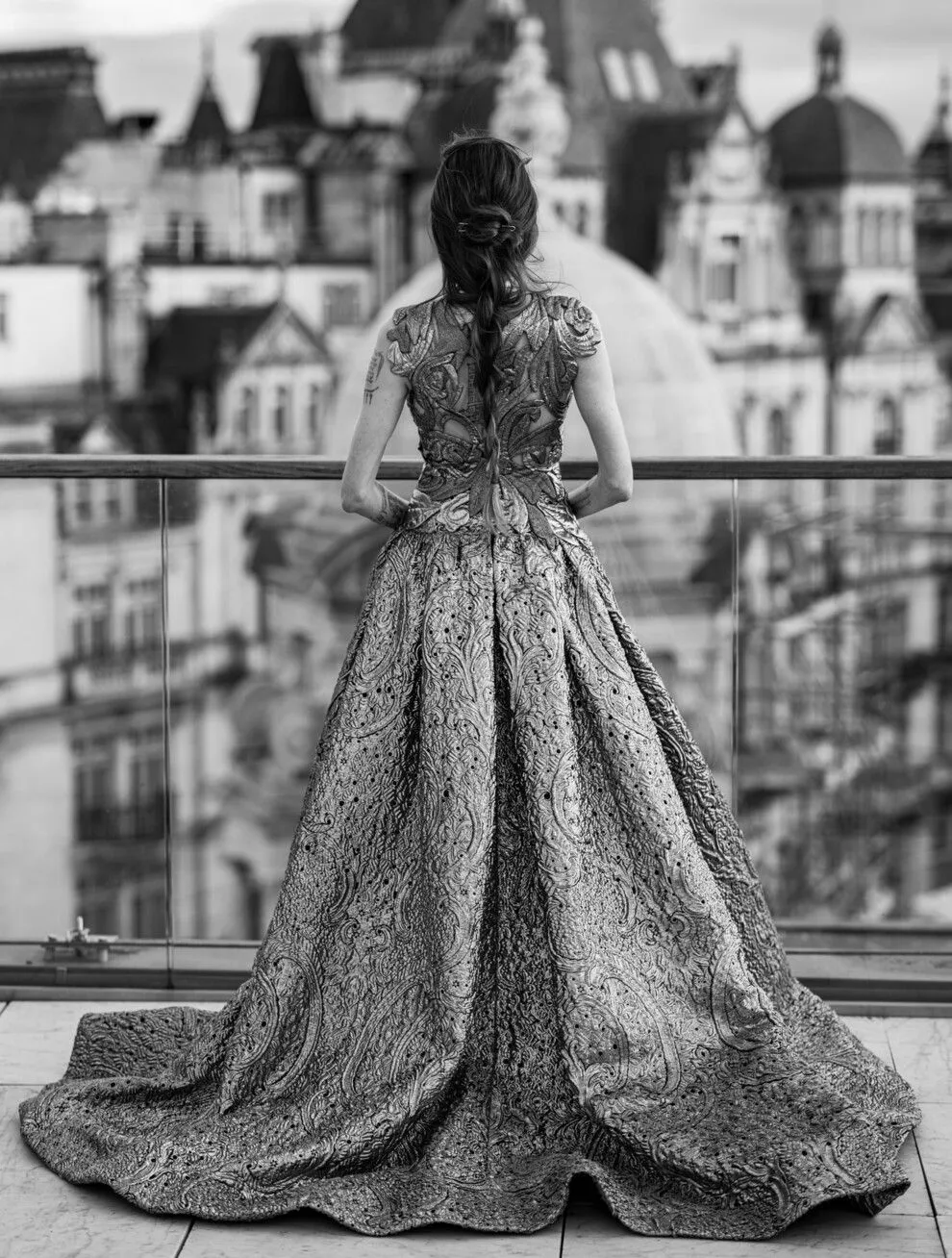 Розкішна сукня Valentino Couture осінь – зима 2018/2019 / Фото з Vogue