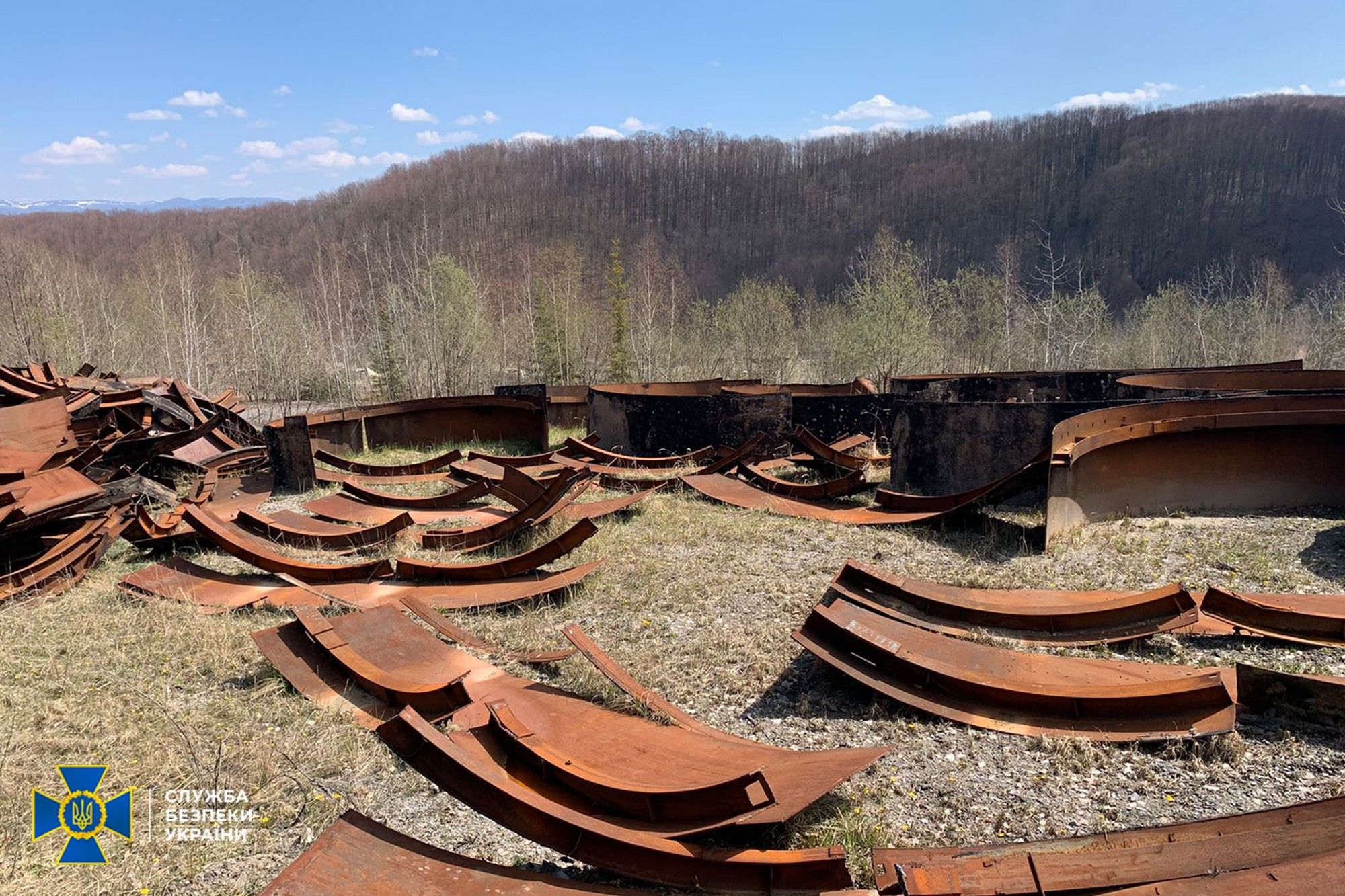 Закарпаття опинилося межі екологічного лиха через "трубу Медведчука" - Кримінальні новини України - 24 Канал Закарпаття опинилося межі екологічного лиха через "трубу Медведчука" - Кримінальні новини України - 24 Канал