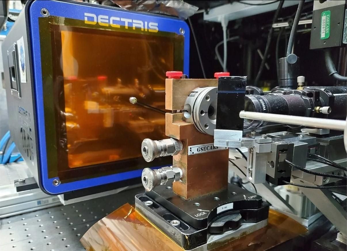 Науковці створили лід, який формується під дією високих температур - Новости технологий - Техно Науковці створили лід, який формується під дією високих температур - Новости технологий - Техно