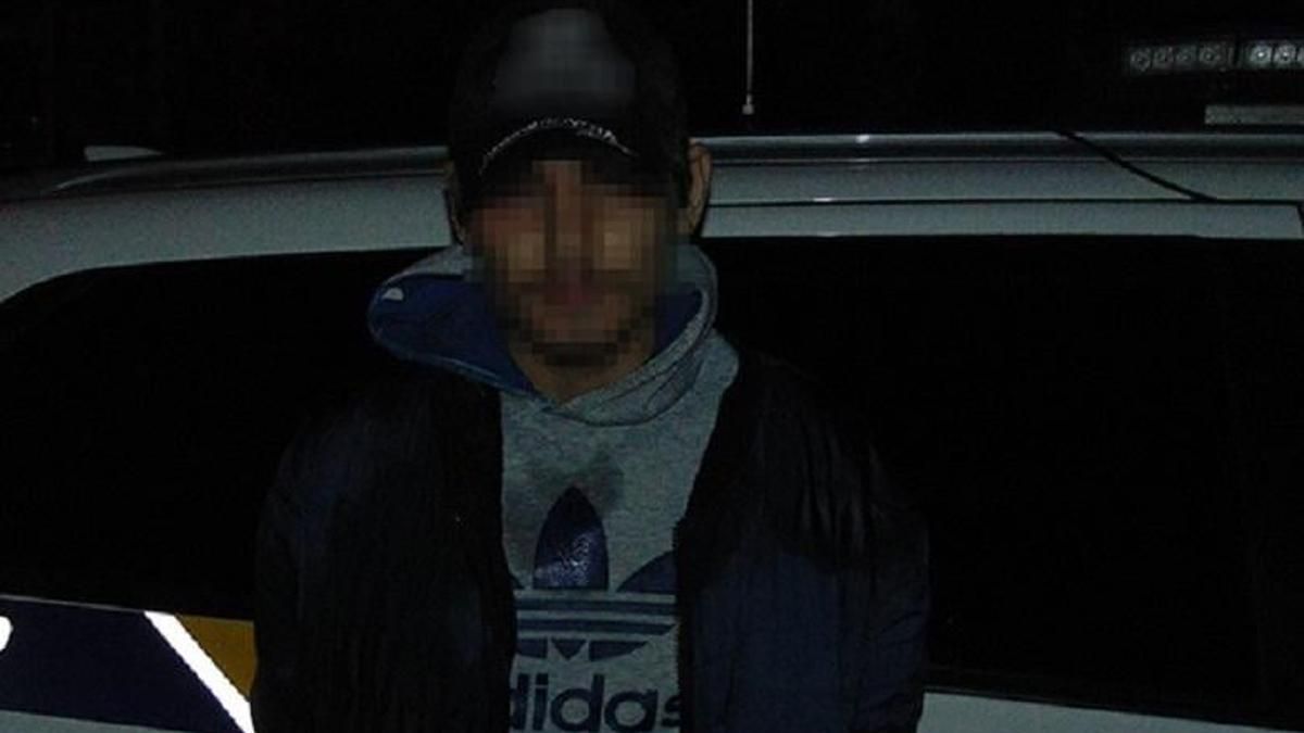 На Борщагівці у Києві перехожий затримав чоловіка, який пограбував дівчину - Київ На Борщагівці у Києві перехожий затримав чоловіка, який пограбував дівчину - Київ