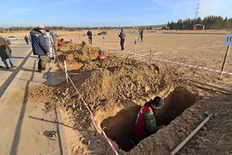 Конкурс на швидкісне копання могил в Росії