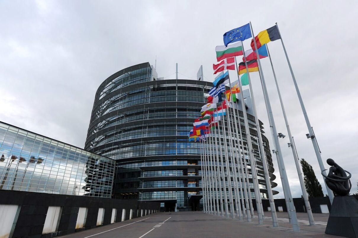 Євророзбірки: Європарламент позивається до суду проти Єврокомісії - 24 Канал