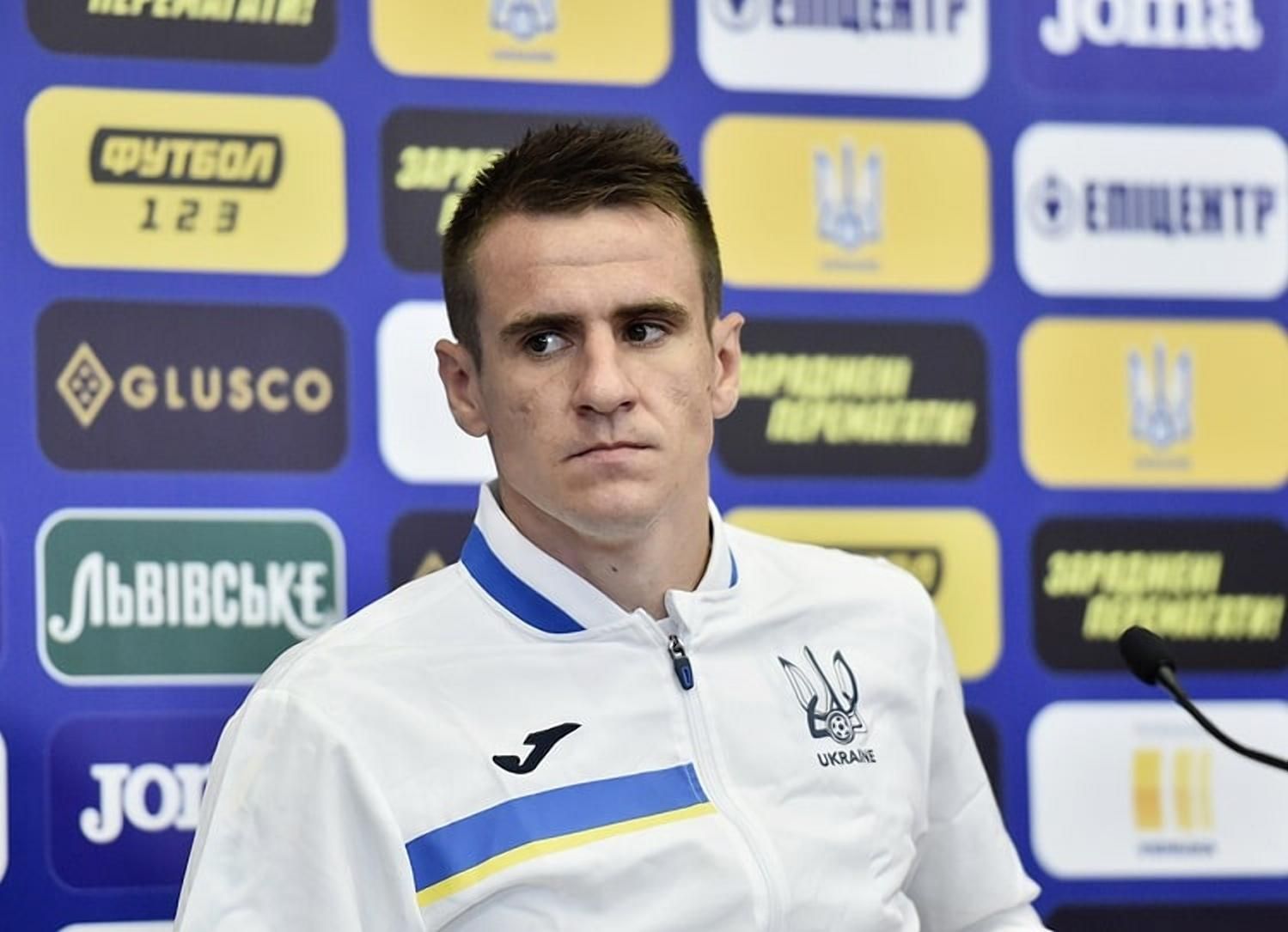Перша, друга, третя, – Бєсєдін розповів, куди витрачає зароблені футболом гроші