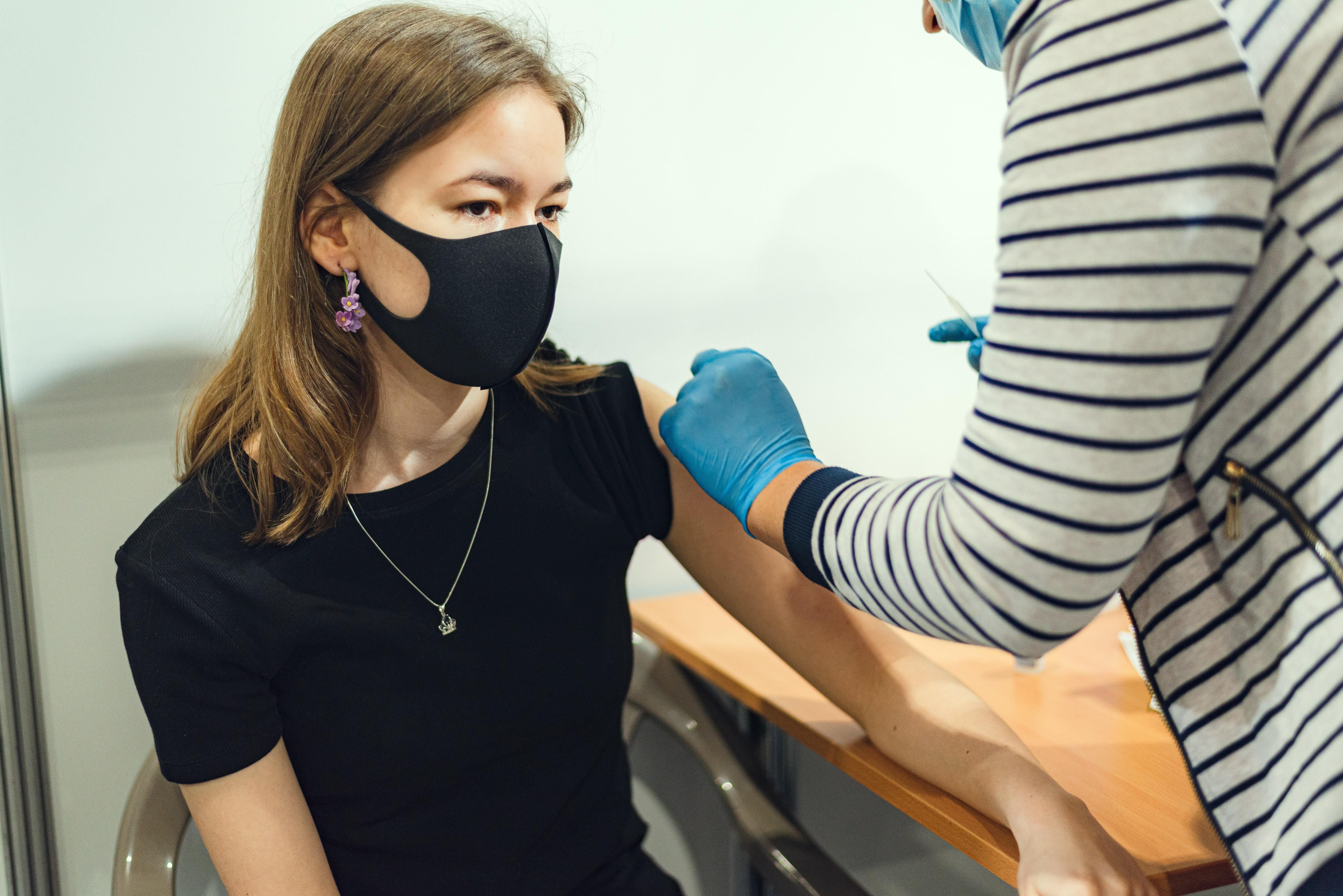 У Харкові підрахували кількість вакцинованих на виборах - Новини Харкова - 24 Канал У Харкові підрахували кількість вакцинованих на виборах - Новини Харкова - 24 Канал