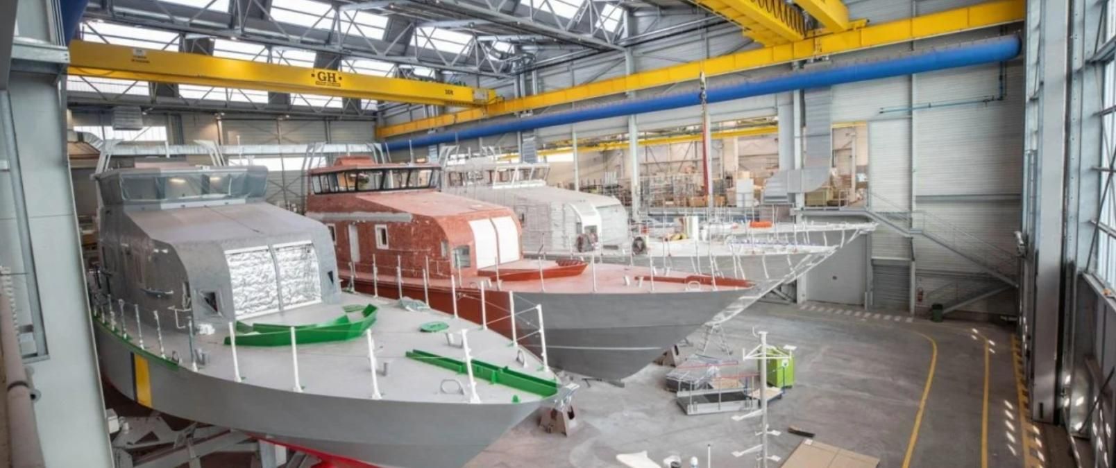 Французи будують катери для українських прикордонників: перший спустять на воду в листопаді - Україна новини - 24 Канал Французи будують катери для українських прикордонників: перший спустять на воду в листопаді - Україна новини - 24 Канал