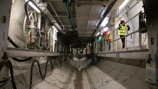 Суд разрешил отложить завершение строительства метро на Виноградарь на год, в КГГА протестуют