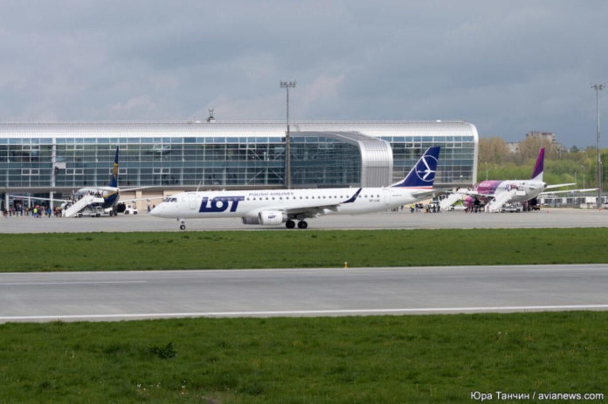 Найбільша польська авіакомпанія LOT відновить польоти з Варшави до Харкова: відома дата - Новини Харків - Travel Найбільша польська авіакомпанія LOT відновить польоти з Варшави до Харкова: відома дата - Новини Харків - Travel