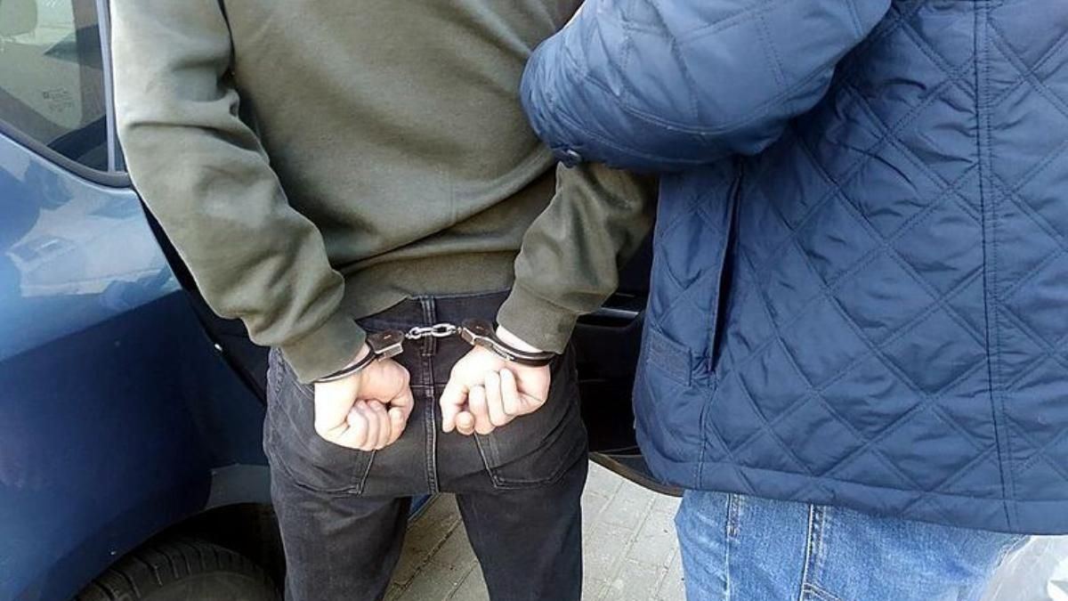 Нелегально перевозив іракців в Porsche: у Польщі суд арештував 24-річного українця - Україна новини - 24 Канал Нелегально перевозив іракців в Porsche: у Польщі суд арештував 24-річного українця - Україна новини - 24 Канал