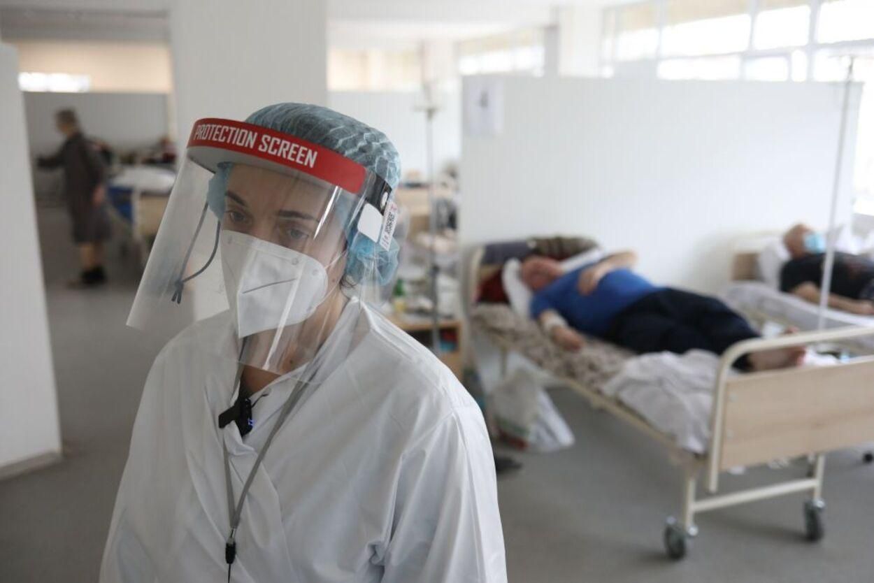 Ситуація критична, – керівник 8 лікарні Львова про ріст кількості госпіталізованих з COVID-19 - Новини Львова сьогодні - Львів Ситуація критична, – керівник 8 лікарні Львова про ріст кількості госпіталізованих з COVID-19 - Новини Львова сьогодні - Львів