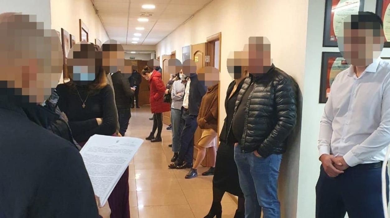 Столична прокуратура провела обшуки через привласнення 60 мільйонів гривень - Новини Києва - Київ Столична прокуратура провела обшуки через привласнення 60 мільйонів гривень - Новини Києва - Київ