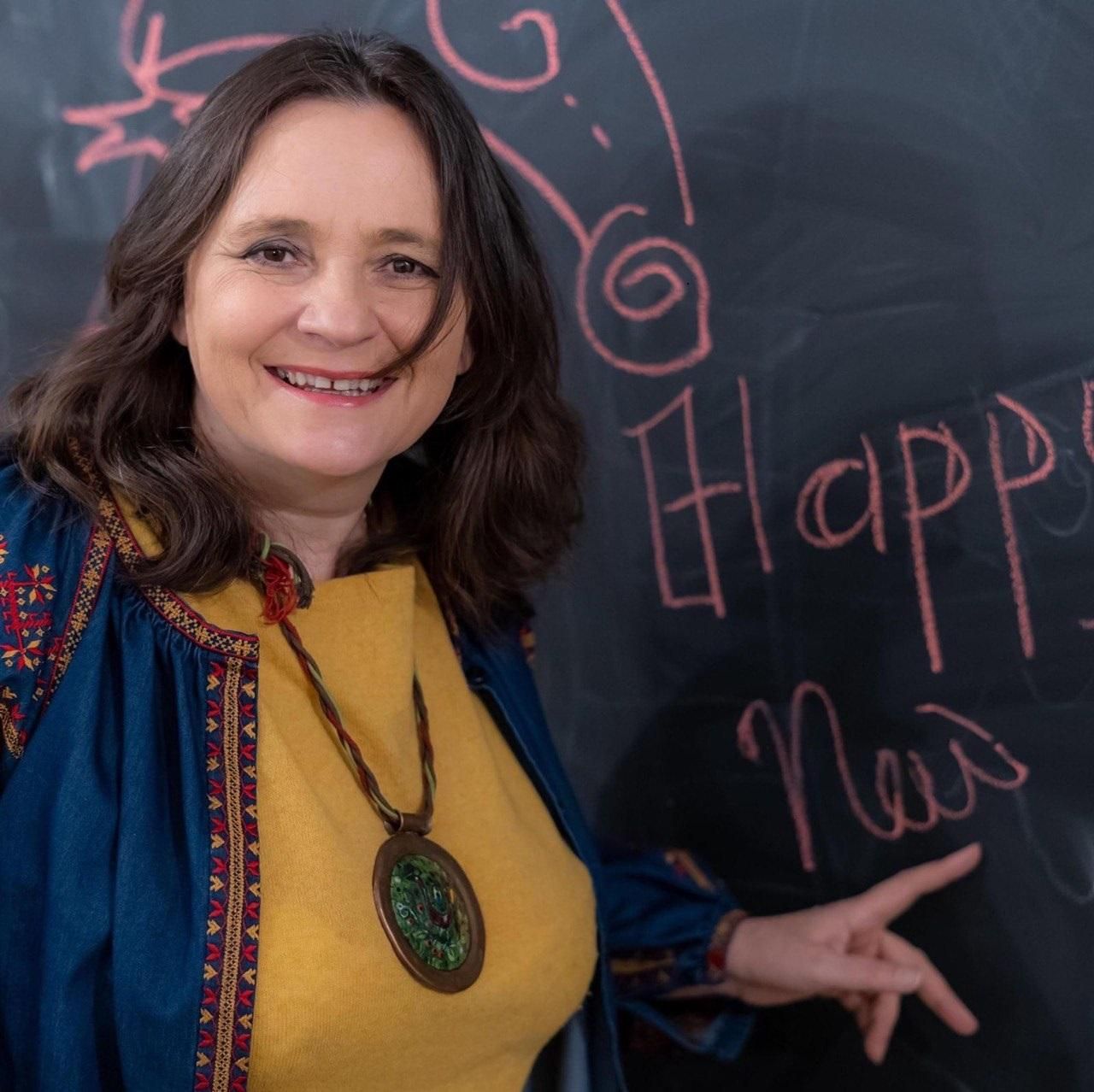 Ніхто не знає, скільки випускників вишів повернулося на окуповані території, – Ірина Жданова - 24 Канал Ніхто не знає, скільки випускників вишів повернулося на окуповані території, – Ірина Жданова - 24 Канал