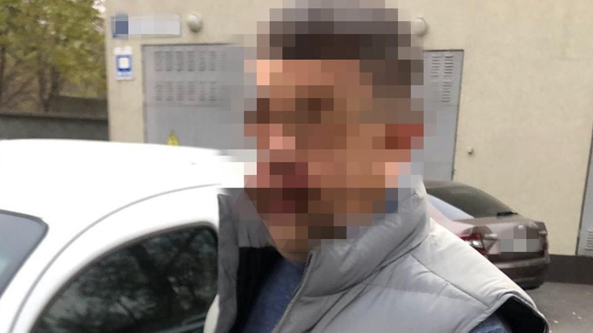 Втікача-керівника Державної судової адміністрації Херсонщини затримали у Києві - Новини Херсона - 24 Канал Втікача-керівника Державної судової адміністрації Херсонщини затримали у Києві - Новини Херсона - 24 Канал